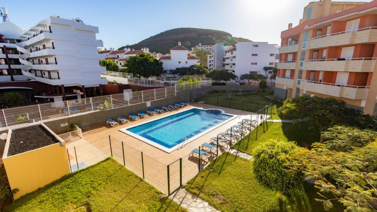 Comodo Y Tranquilo Alojamiento En El Complejo El Navegante Apartment Арона Екстериор снимка