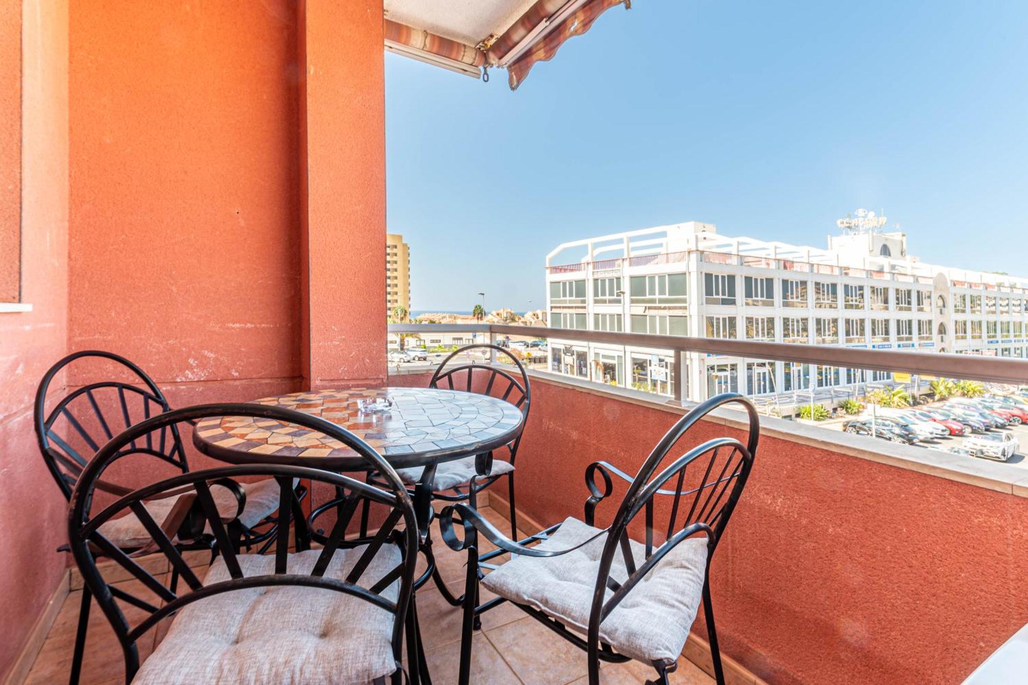 Comodo Y Tranquilo Alojamiento En El Complejo El Navegante Apartment Арона Екстериор снимка